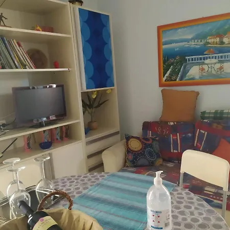 Holiday home Onda Di Luna